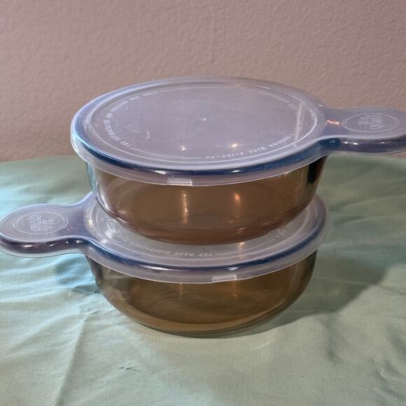 Corning Visions Amber Heat 'N' Eat Grab-it  V 150 B, set of 2with plastic lids. - Picture 1 of 6